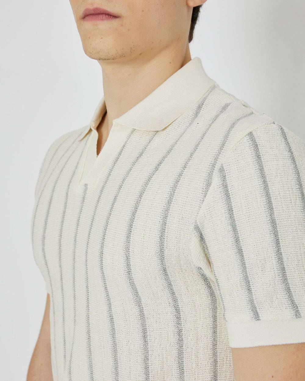 John Richmond Polo con righe e scollo a V Italia