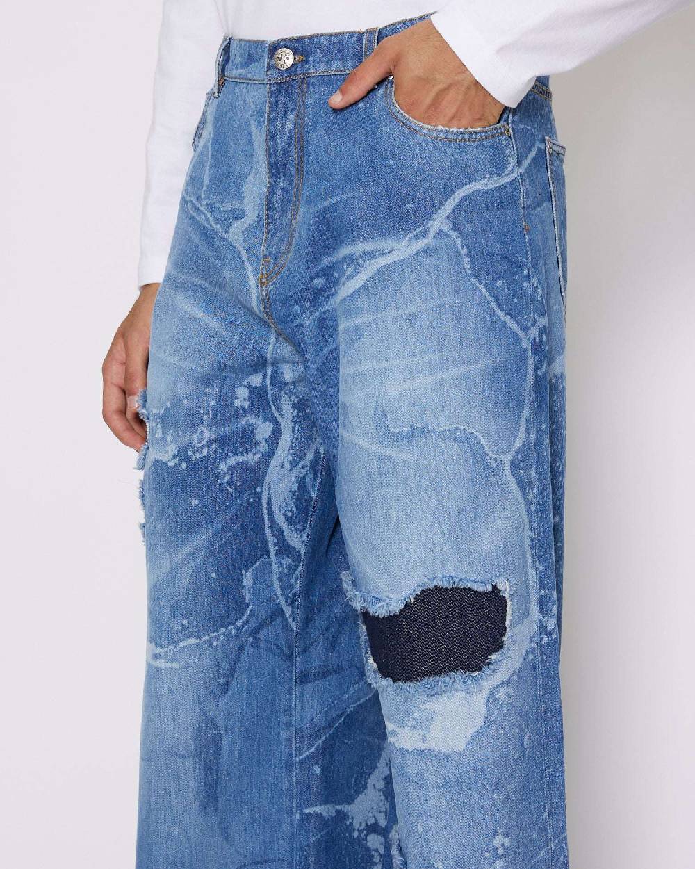 John Richmond Jeans gamba larga con strappi sul davanti Saldi
