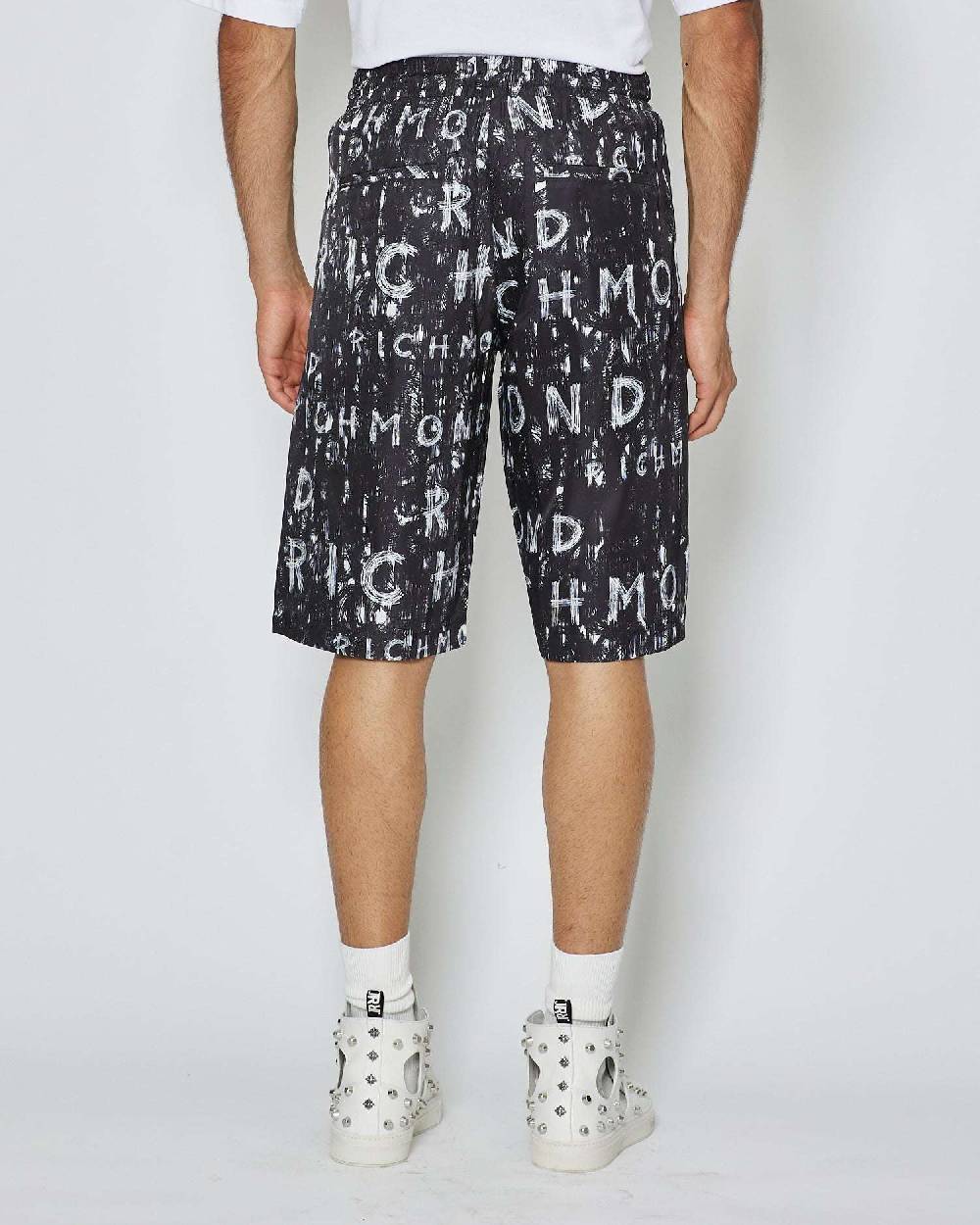 John Richmond Bermuda con pattern iconico di collezione Vendita