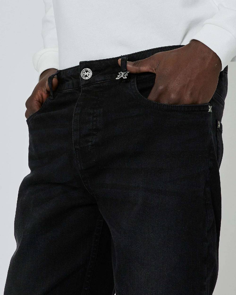 John Richmond Jeans slim fit con etichetta metallica sul davanti In Linea