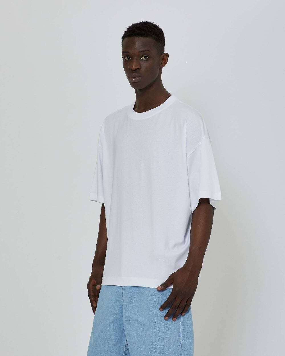 John Richmond T-shirt over con stampa ricamata sul retro Acquista Ora