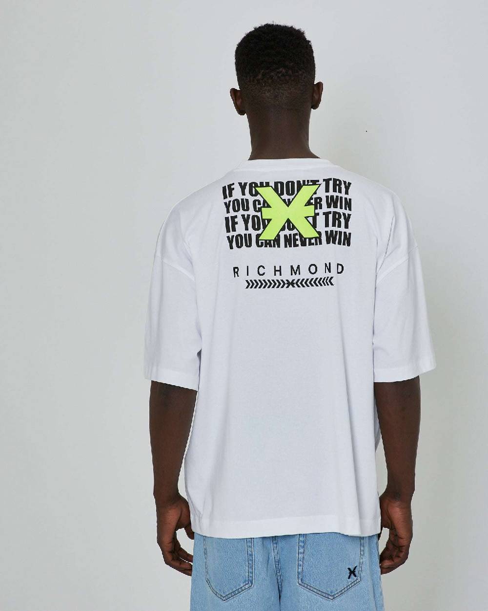 John Richmond T-shirt over con stampa ricamata sul retro Acquista Ora