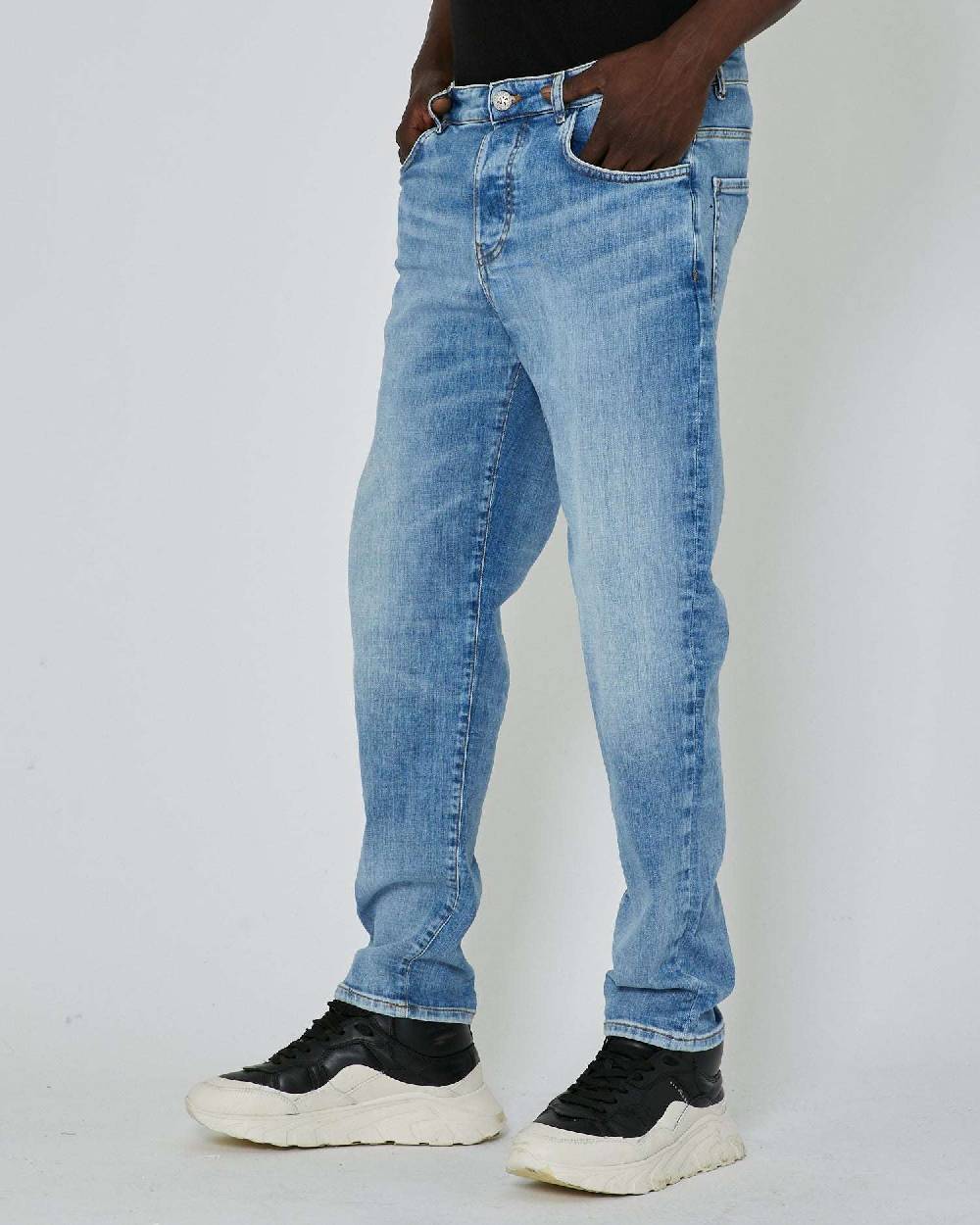John Richmond Jeans basic lavaggio chiaro Offerta per la Festa della Mamma