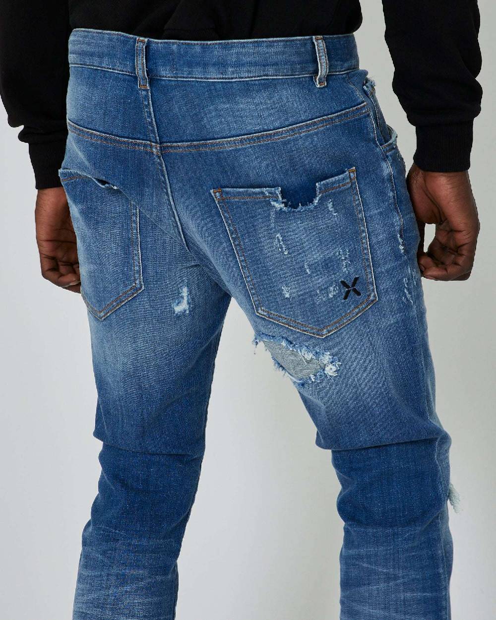 John Richmond Jeans slim con strappi sul davanti Offerta Giorno del Papà