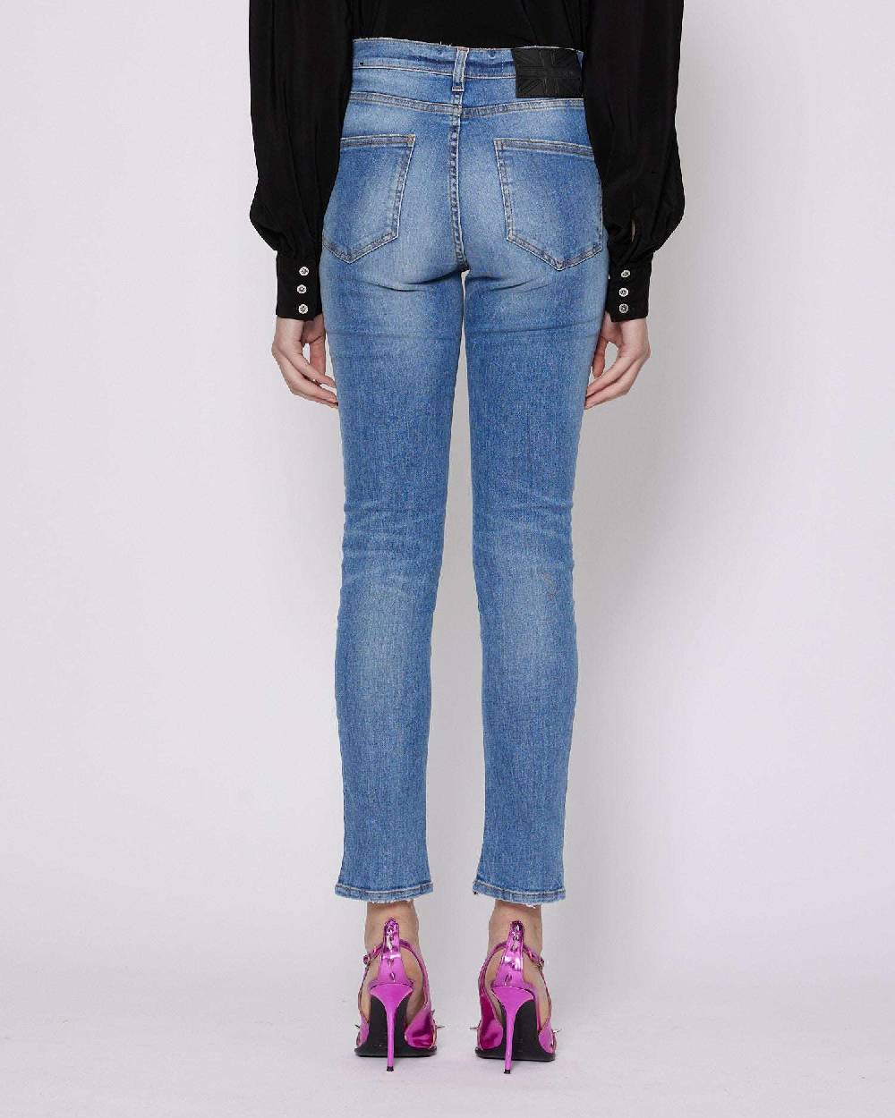 John Richmond Jeans crop con lacerazioni Saldi