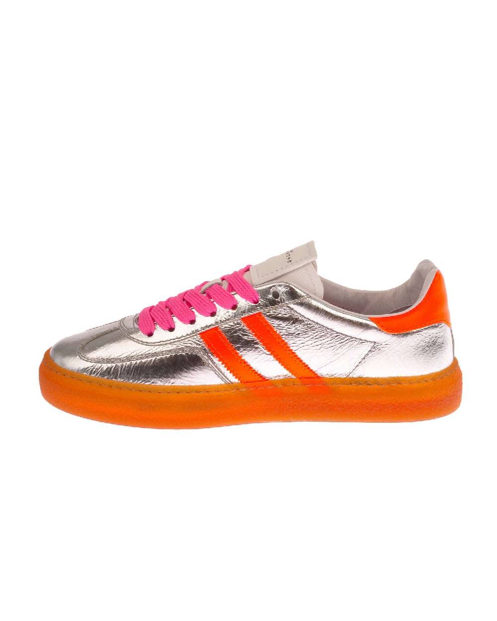 John Richmond - RICHENKA Sneakers in pelle con logo e bande laterali Fino al 50% di sconto