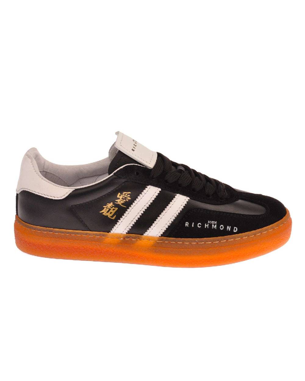 John Richmond Sneakers in pelle con logo e bande laterali Fino al 65% di sconto