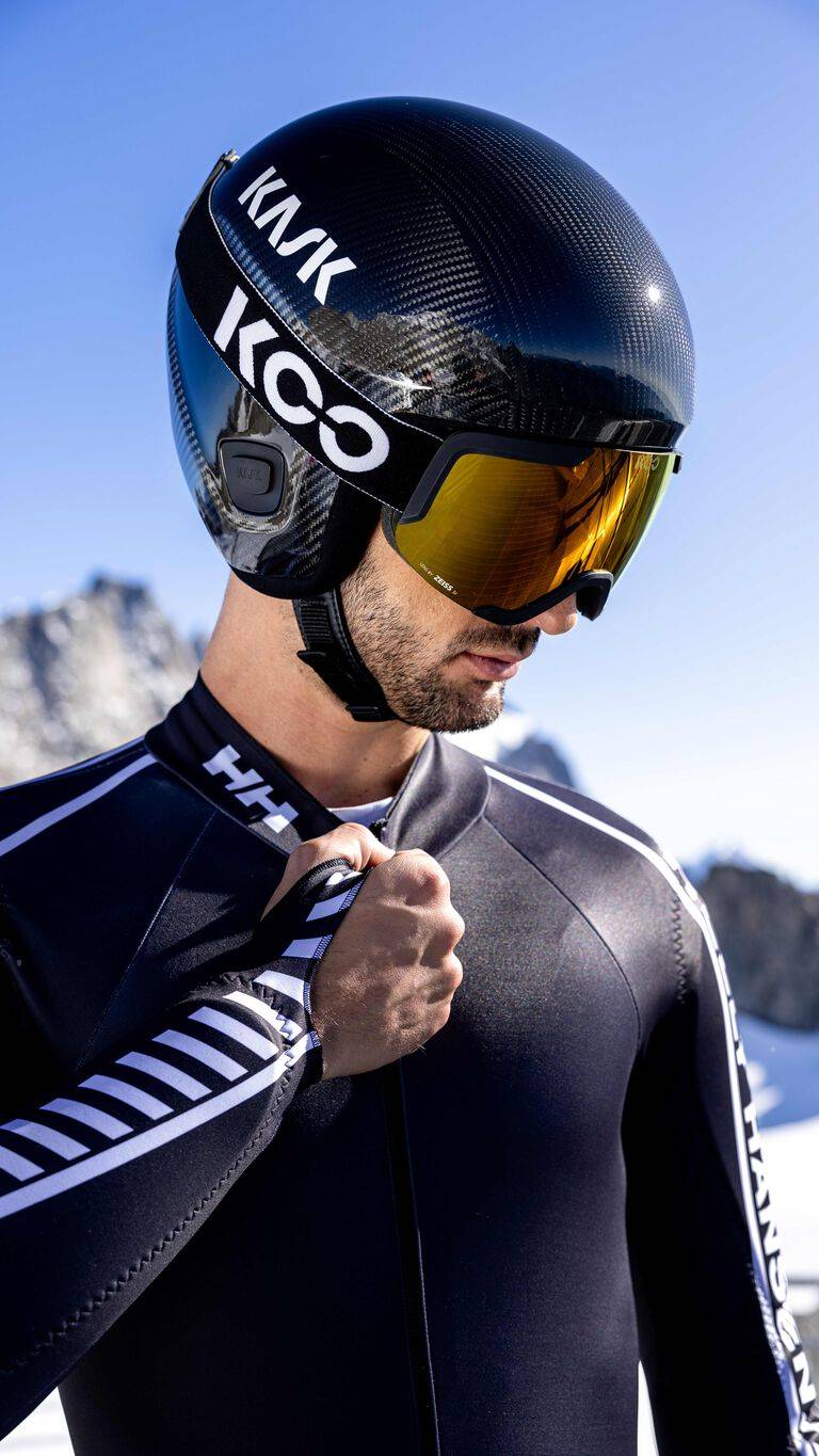 Kask Omega Carbon € 800,00 Outlet