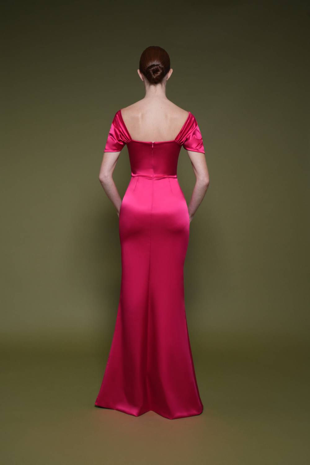 La Petite Robe Di Chiara Boni yudali satin gown Moda