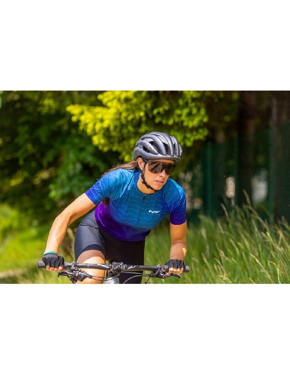Northwave FAST DONNA GUANTO CORTO OUTLET Italy
