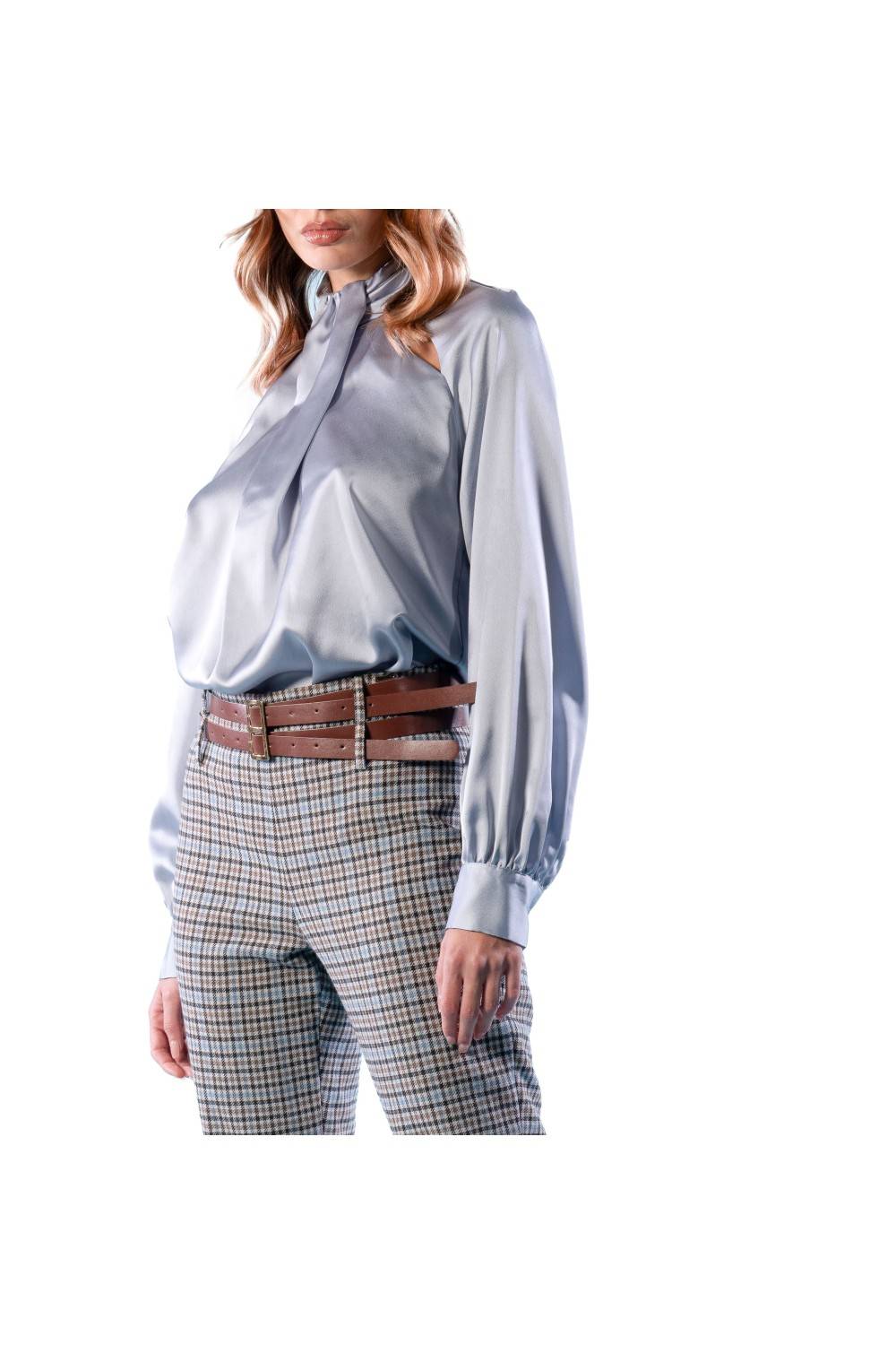 Nualy BLUSA CON CUT-OUT Qualità