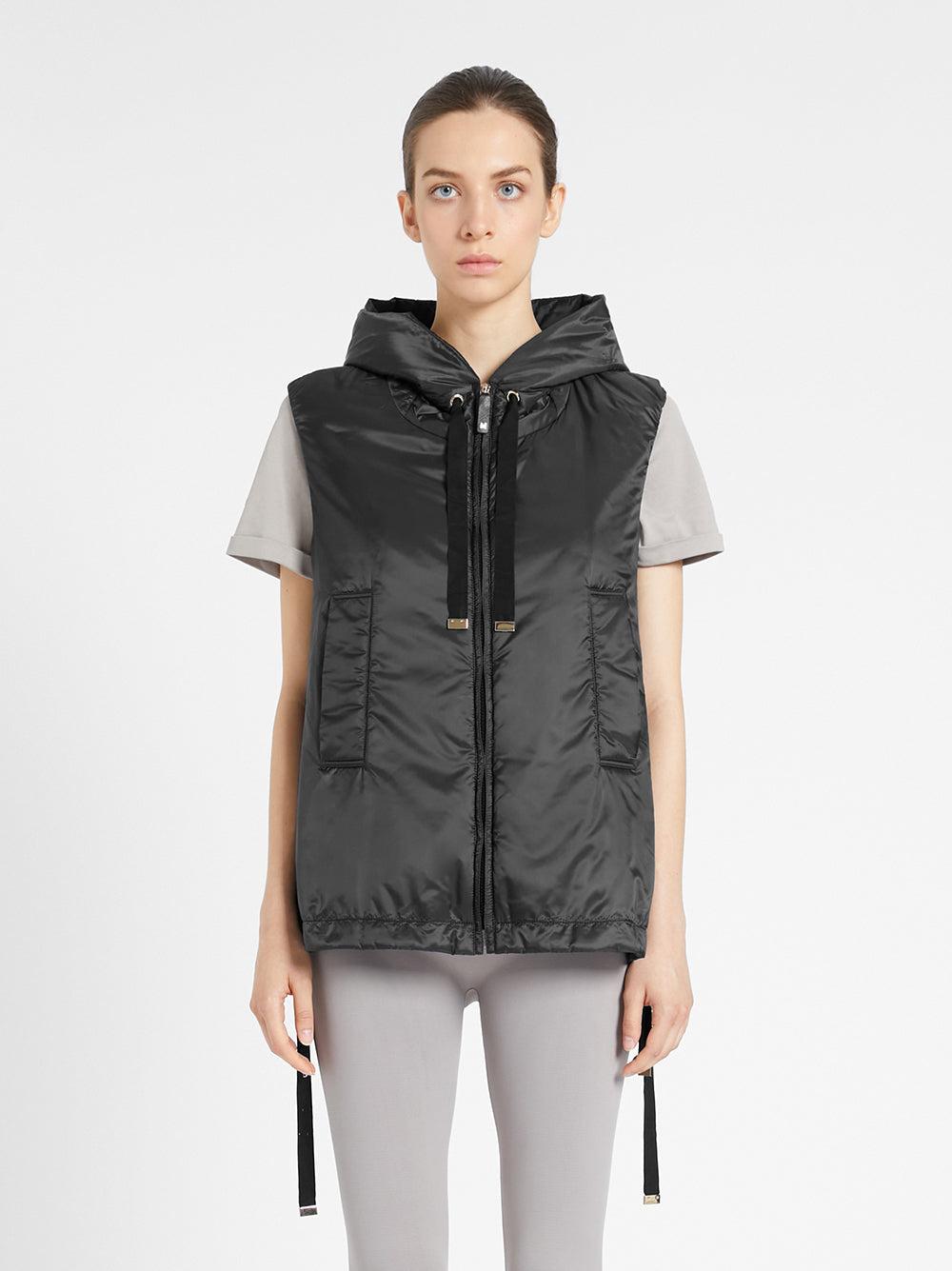 Max Mara Waterproof technical canvas vest Nuova