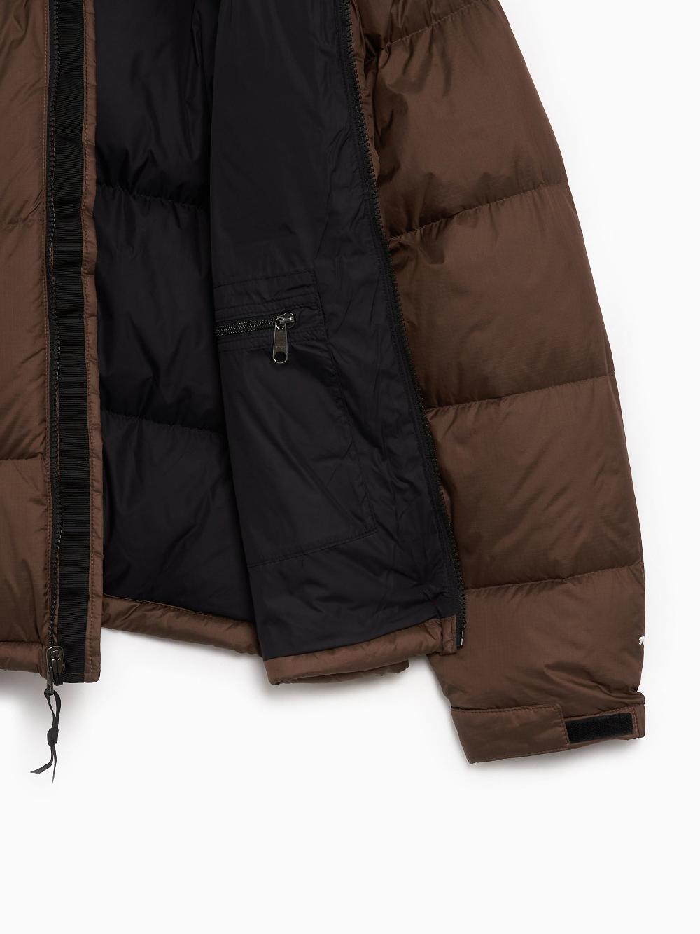 The North Face 1996 retro nuptse jacket Smaltimento dello stoccaggio