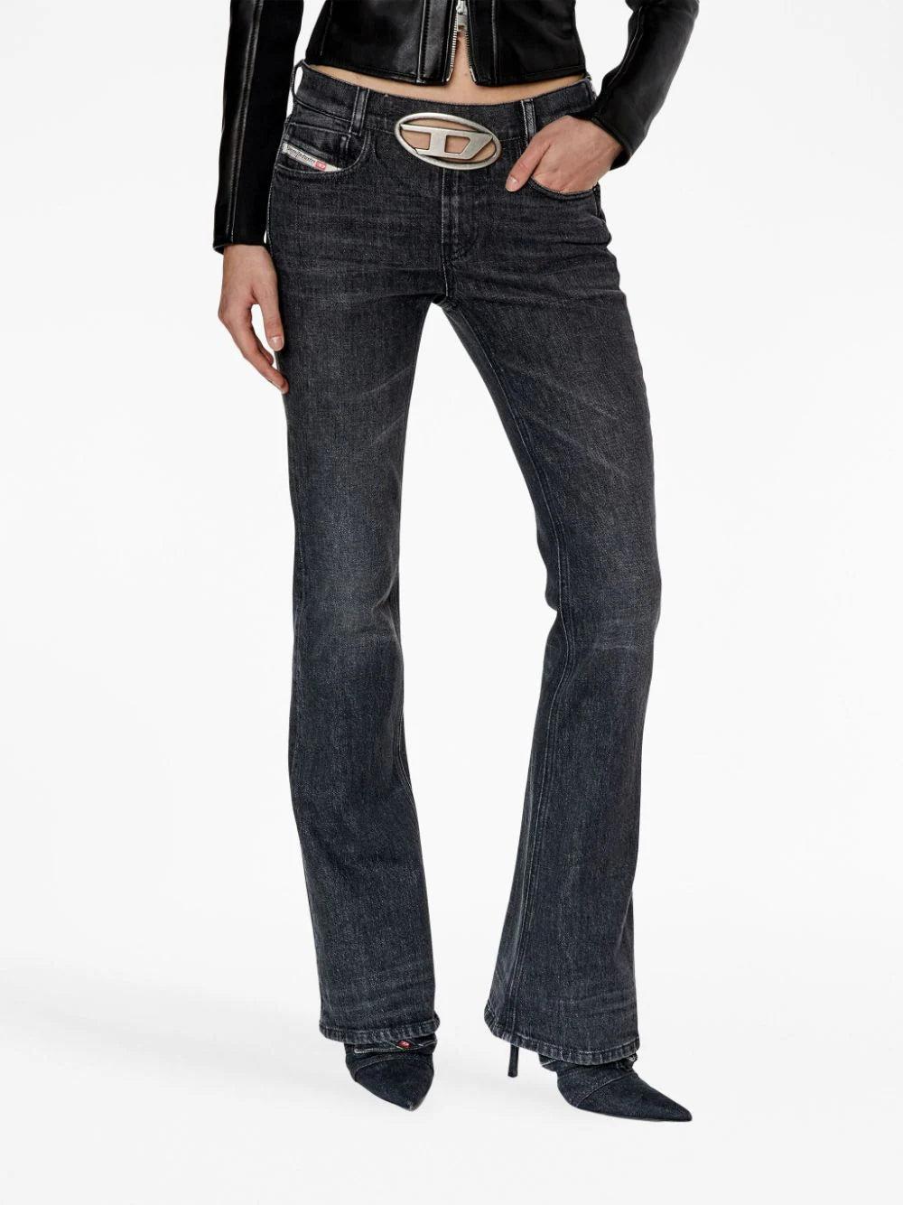 DIESEL 1969 d-ebbey 0ckah bootcut and flare jeans Fino al 65% di sconto