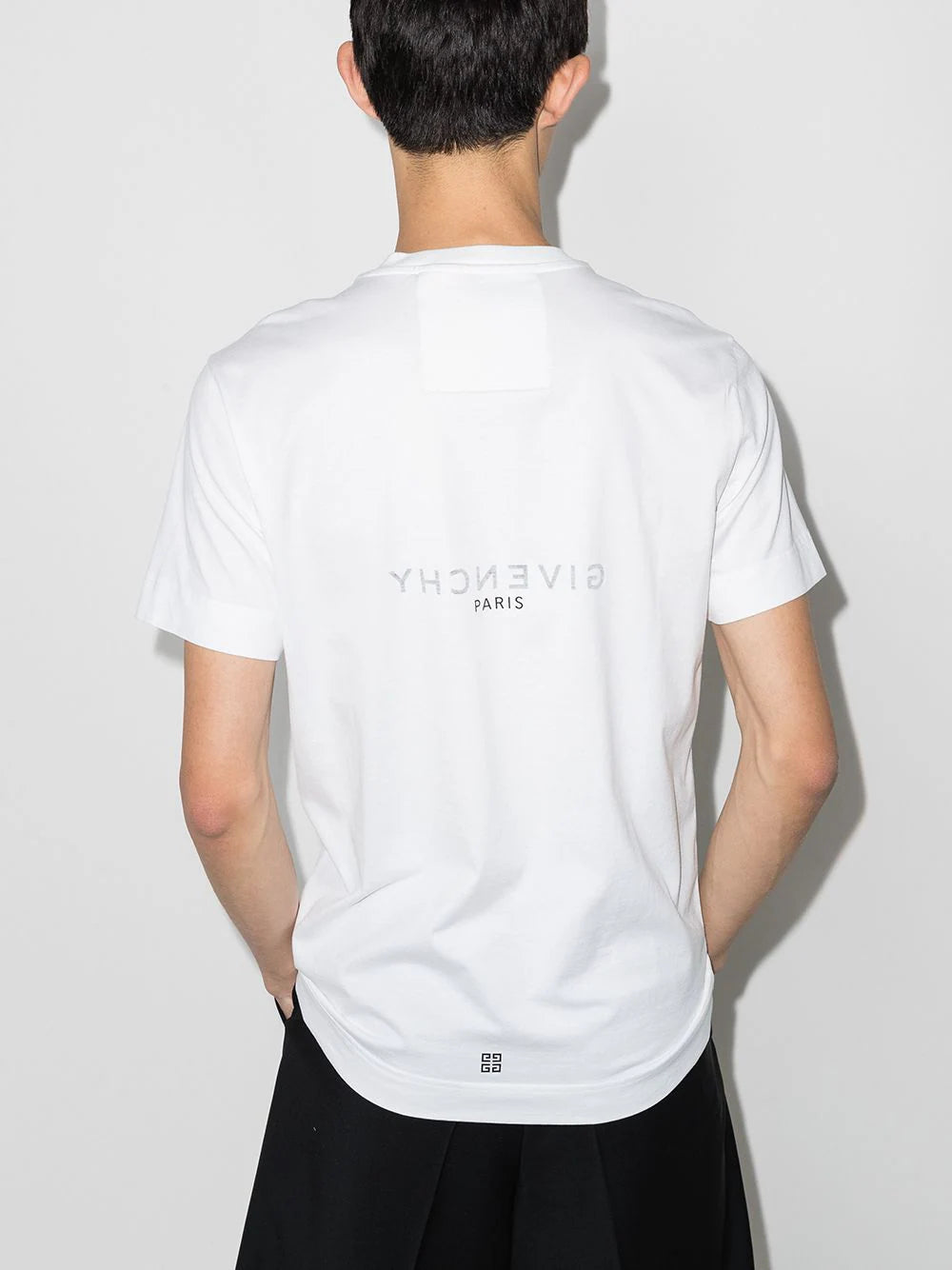 Givenchy Givenchy reverse slim fit t-shirt in cotton Ultimo giorno