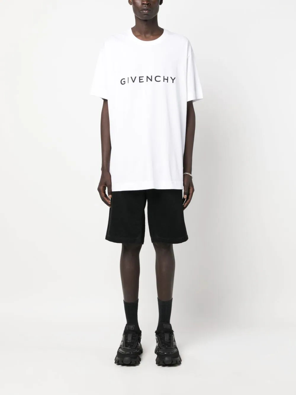 Givenchy Givenchy archetype oversized t-shirt in cotton Fino al 50% di sconto