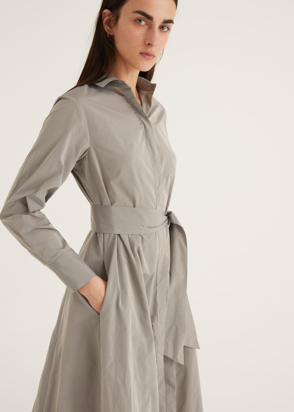 Rosso35 Abito camicia accostato con cintura Nuovo