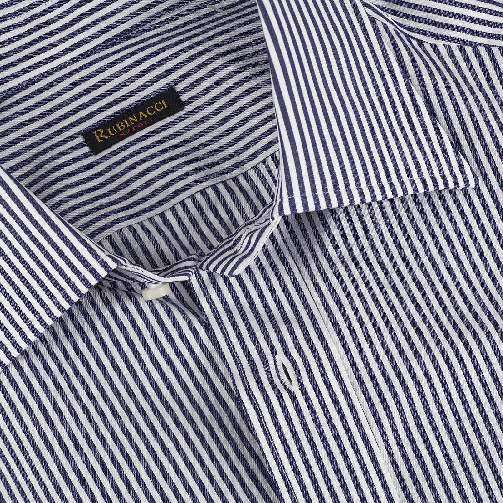 Rubinacci Camicia in cotone rigato bianco e blu Ritorno libero