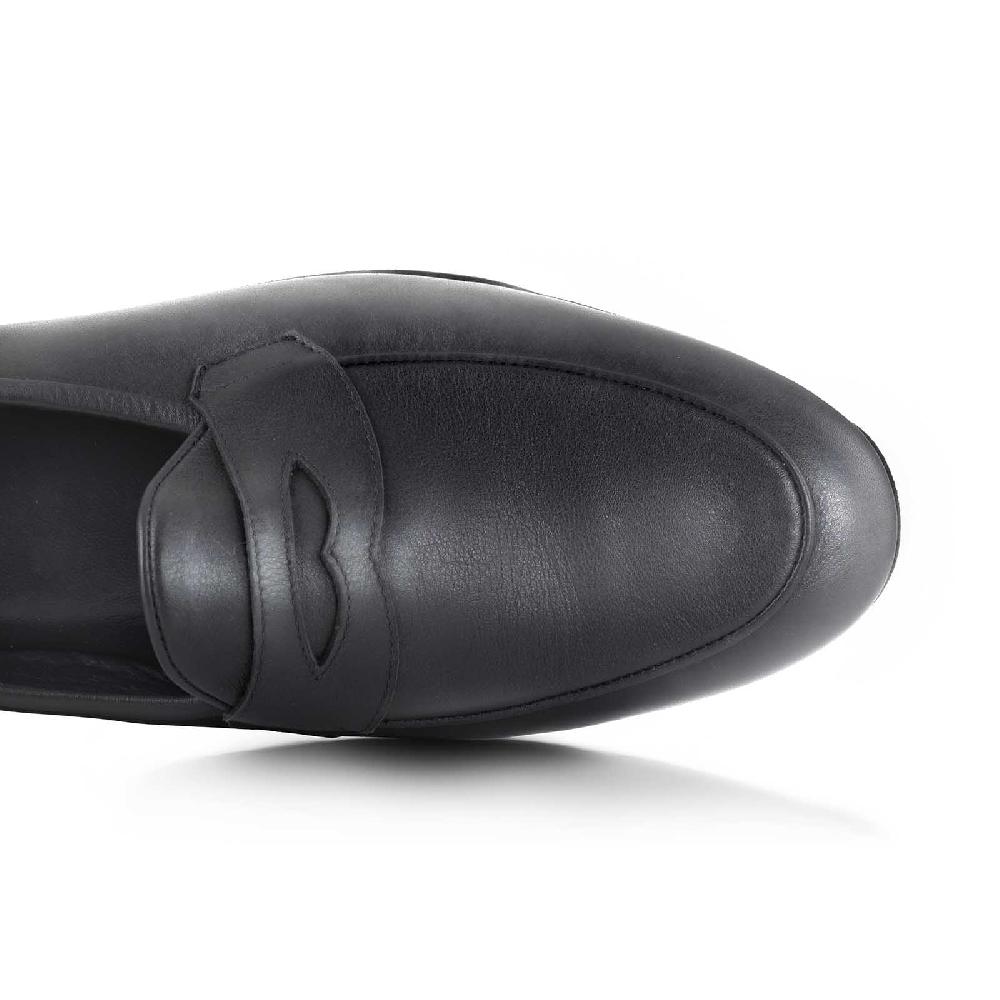 Rubinacci Mocassino in cuoio nero Moda