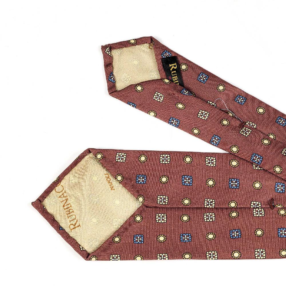 Rubinacci Cravatta in twill di seta mattone con stampa floreale Prezzo di fabbrica